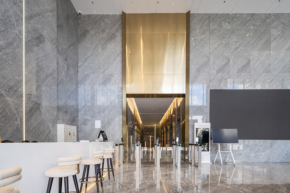 20250523696727.jpg DSC05341-HDR.jpg